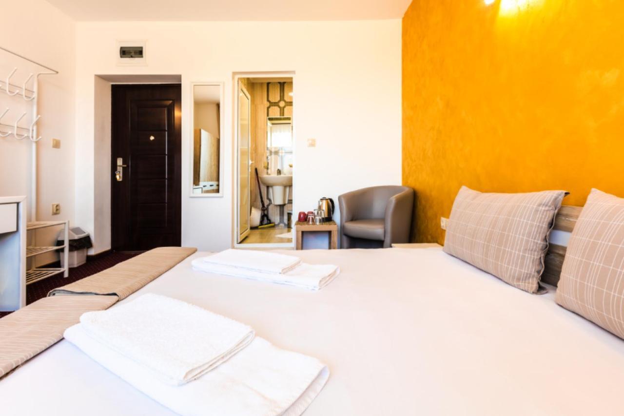 Guest House Theona Obsor Exterior foto
